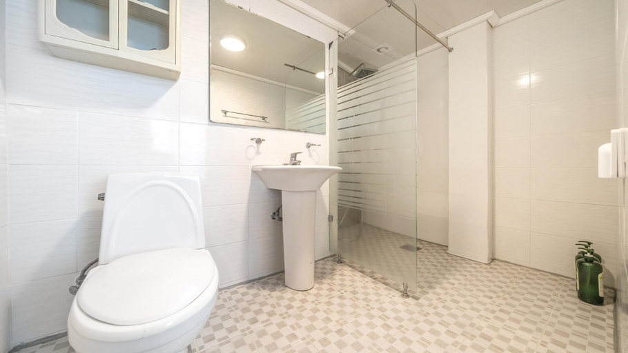 Bathroom 3, Donghae Donghaeleulkeulida Pension, Donghae