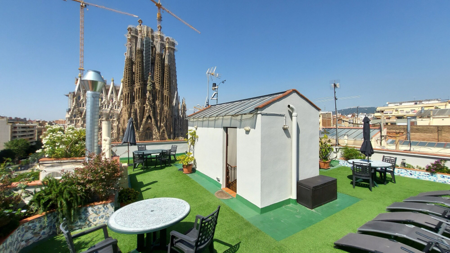 Exterior & Views, Absolute Sagrada Familia, Barcelona