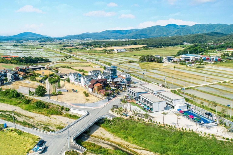 Others 5, Gyeongju Pension 700, Gyeongju