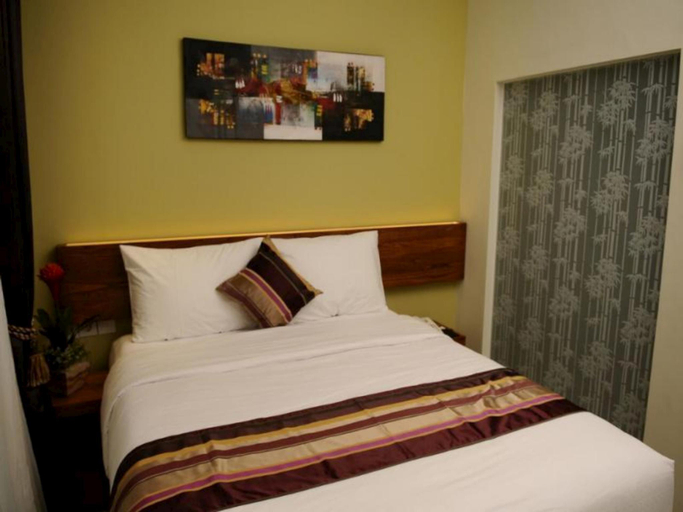 Bedroom 18