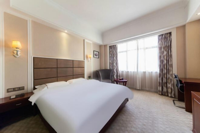 Bedroom 3, Houten Hotel, Shantou