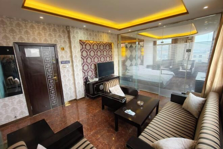 Others 5, Ximucuo Hotel, Golog Tibetan