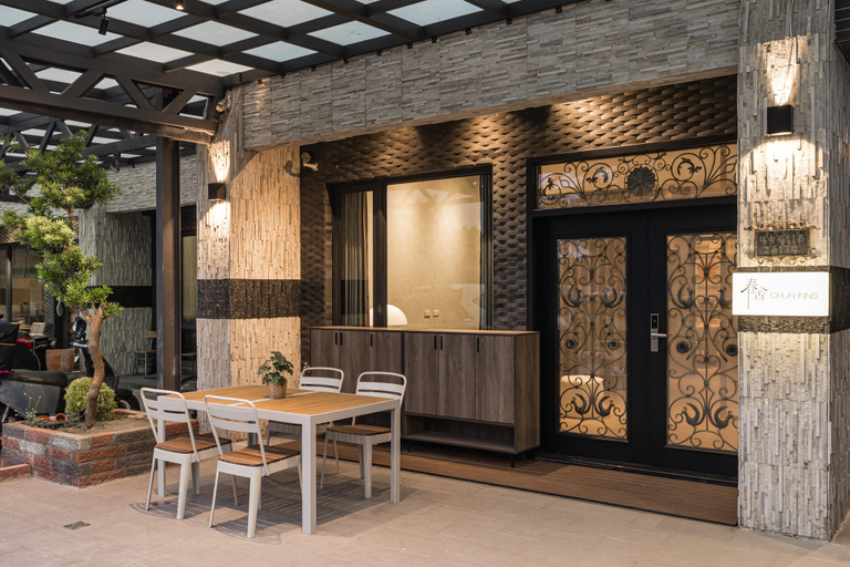 Others 4, Chunns inn, Pingtung