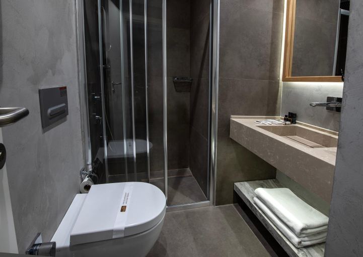 Bathroom 5, Hotel Bosfora, Beşiktaş