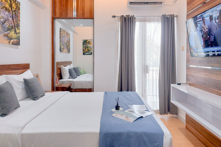 Bedroom 2, Comfy And Homey Studio At Sky View Apartment, South Tangerang