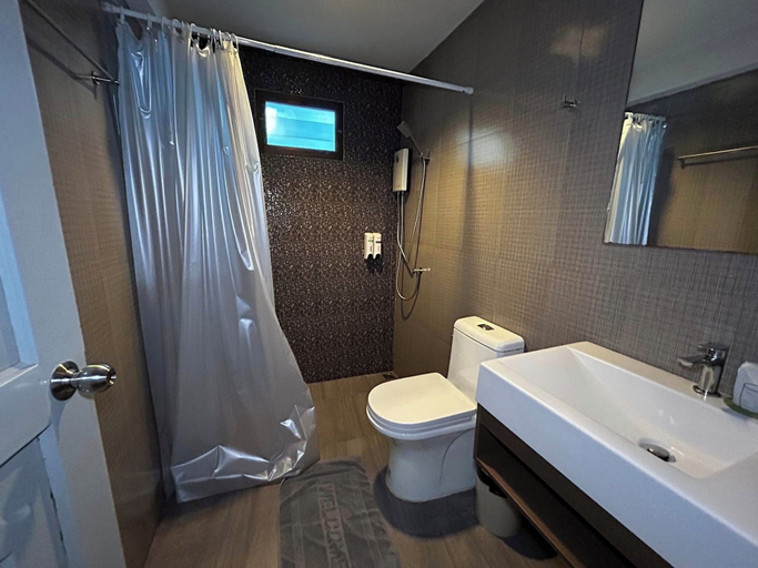 Bathroom 3, Malibu Samed Resort, Muang Rayong