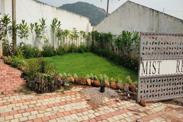Public Area 3, Dundi Mango Mist Resort, Tumkur