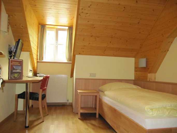 Bedroom, Austrian Sports Resort, BSFZ Obertraun, Gmunden