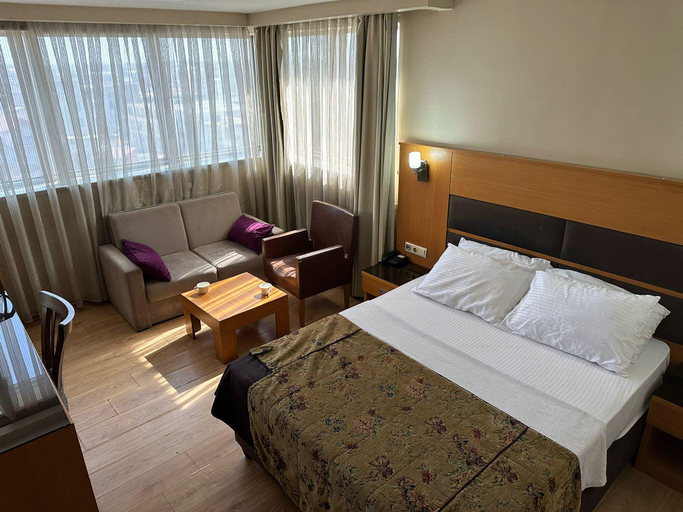 Others 5, PINAR ELIT OTEL, Yüreğir
