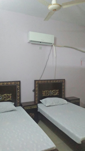 Bedroom 5, Queens Palace Hotel, Lahore