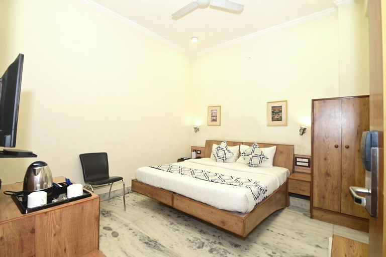 Bedroom 6