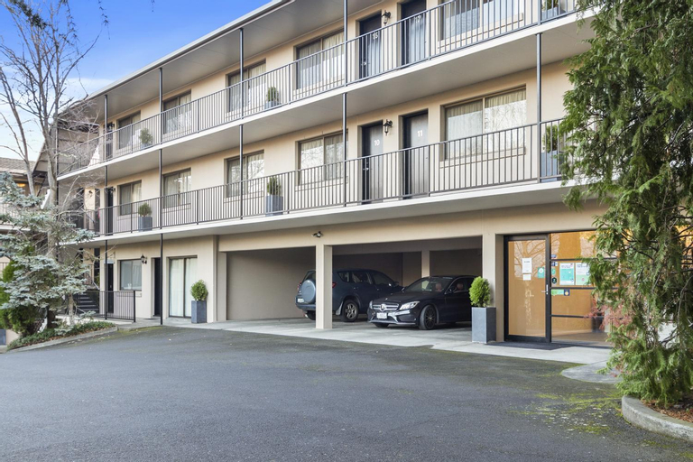 Grosvenor Court Apartments, Hobart