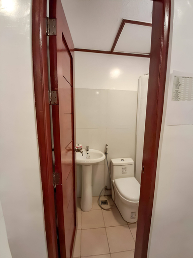 Bathroom 3, Kasa Cailloux, Pasuquin