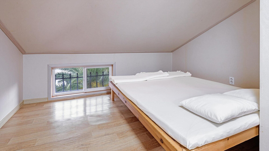 Bedroom 3, Jeju Countryfarmpension, Seogwipo