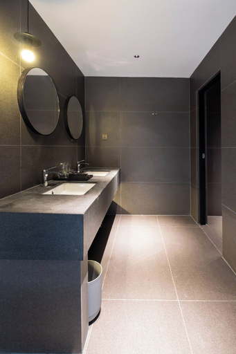 Bathroom 5, VIENTO RedHouse Melaka by Rest Collection, Malacca City