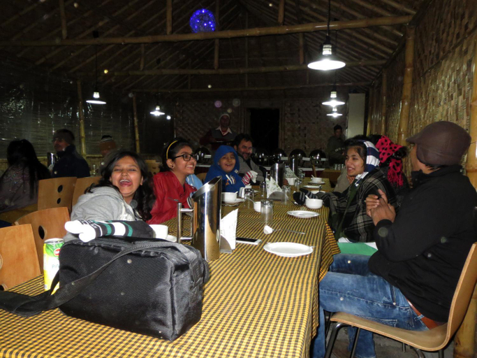 Food & Drinks, Himalaya Darshan Resort, Bageshwar