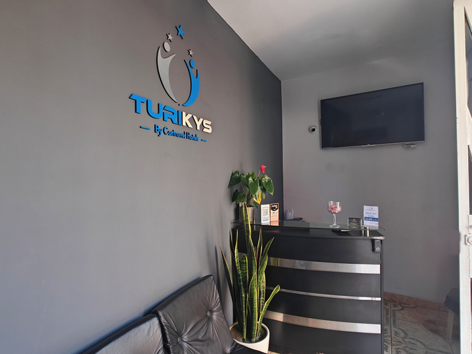 Hotel Turikys-Churín, Oyon