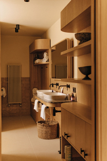 Bathroom 5