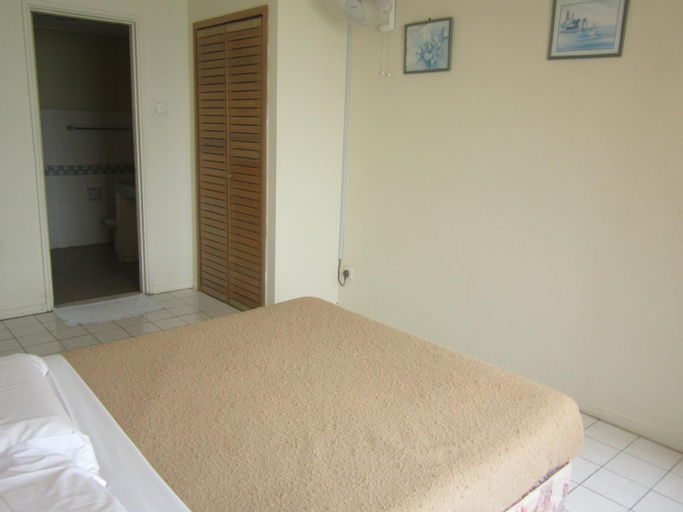 Bedroom 6