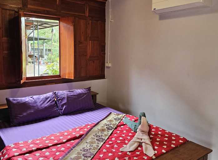 Bedroom 2, Nipatra Homestay, Taling Chan