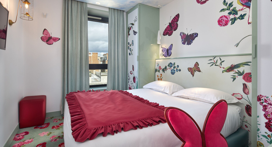 Bedroom 2, Vice Versa, Paris
