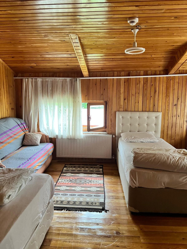 Bedroom 3, Aygün Pansiyon, Çaykara