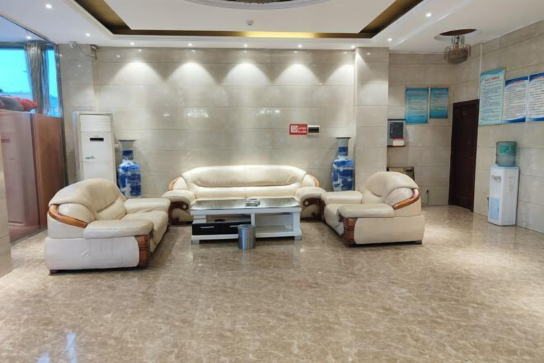 Others 4, Xinyang Lingyun Hotel Chain, Xinyang