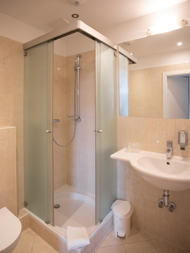 Bathroom 4, TOP VCH Hotel Haus Hainstein Eisenach, Eisenach
