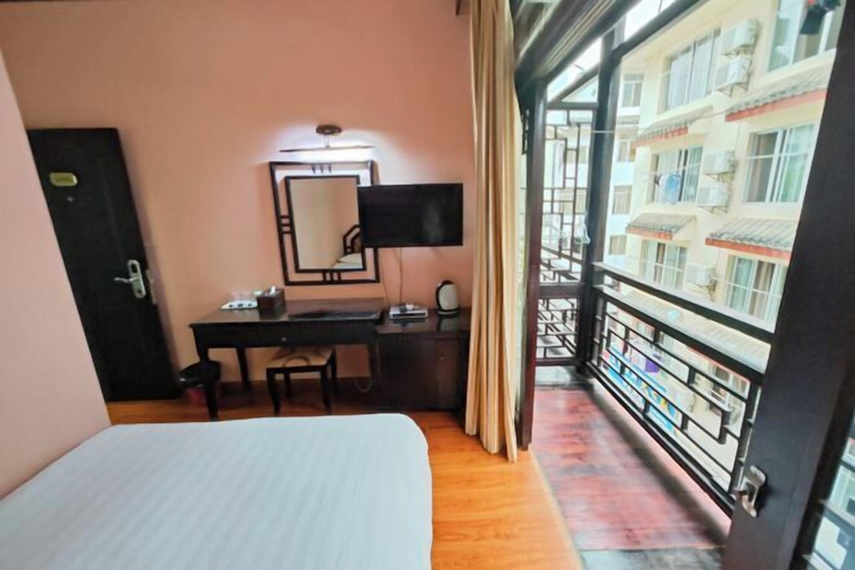 Bedroom 2, Katy's Hotel, Guilin