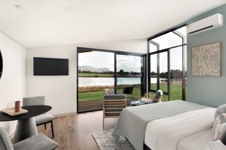 Bedroom 28
