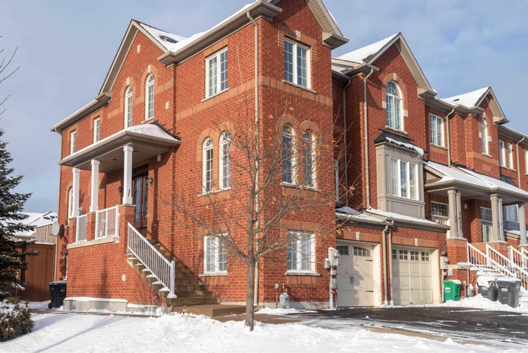 Jazzy Home Stay, Peel