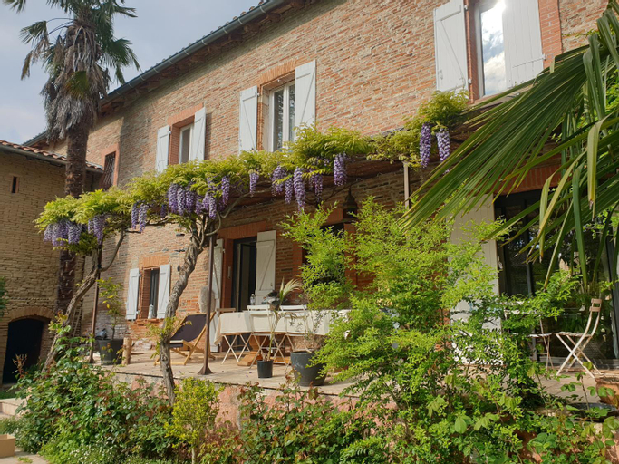 Chambre de charme dans une propriete du 18eme, Haute-Garonne