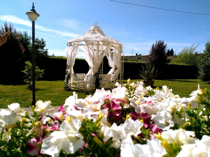 Apartments in Montecarlo Lucca/Toskana 23965, Lucca