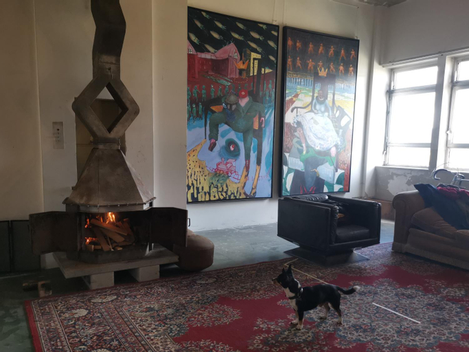 Public Area 2, GHOSTeL 1st - Aventure Alternative - GUEST HOUSE - Arts-Factory-Experience - For artists, makers and, Hainaut