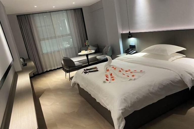 Bedroom 3, Huaihua Fengdan Hotel, Huaihua
