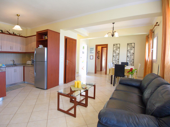 Shared lounge/TV area 5, Villa Korfos, Ionian Islands