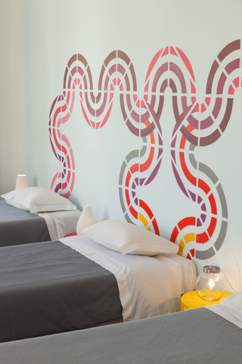 Bedroom 3, Lisbon Lounge Hostel, Lisbon