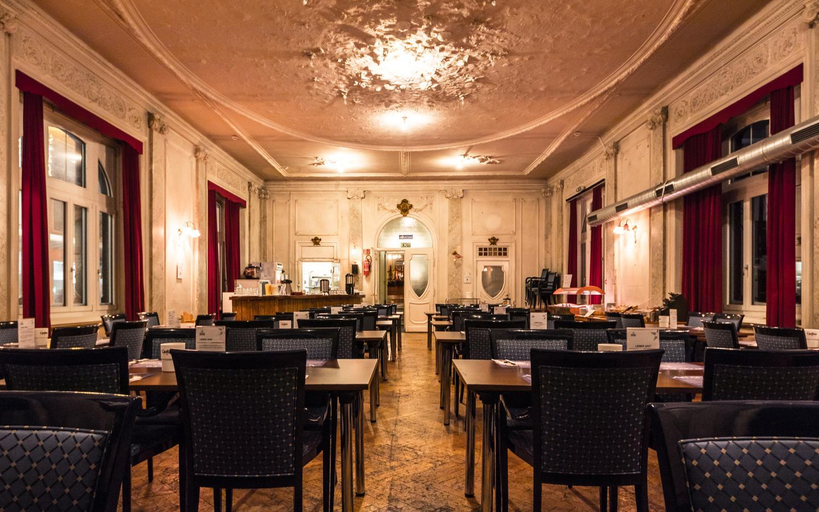 Food & Drinks, Hotel Montana by Mountain Hotels, Prättigau/Davos