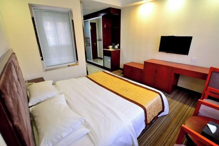 Bedroom 2, Huangguan Holiday Hotel, Changzhou