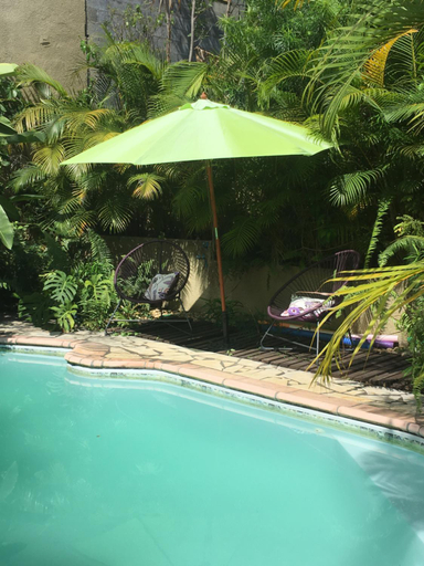 Others 5, Le Chalet dAZAE, Saint-Louis