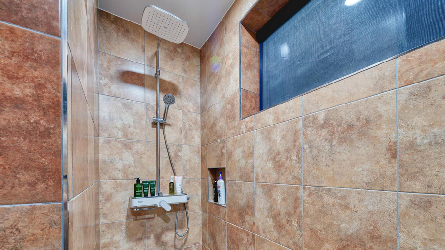 Bathroom 4, Seogwipo Hanonui Achim Pensiom, Seogwipo