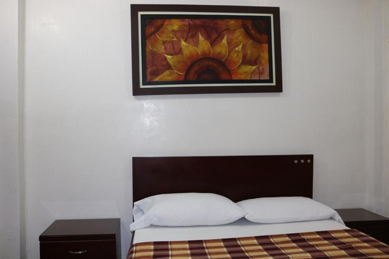 Bedroom 2, Aparta Hotel Puerto Nuevo, Barrancabermeja