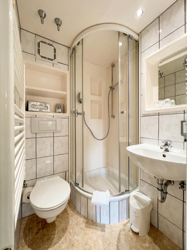 Bathroom 4, TOP VCH Hotel Haus Hainstein Eisenach, Eisenach
