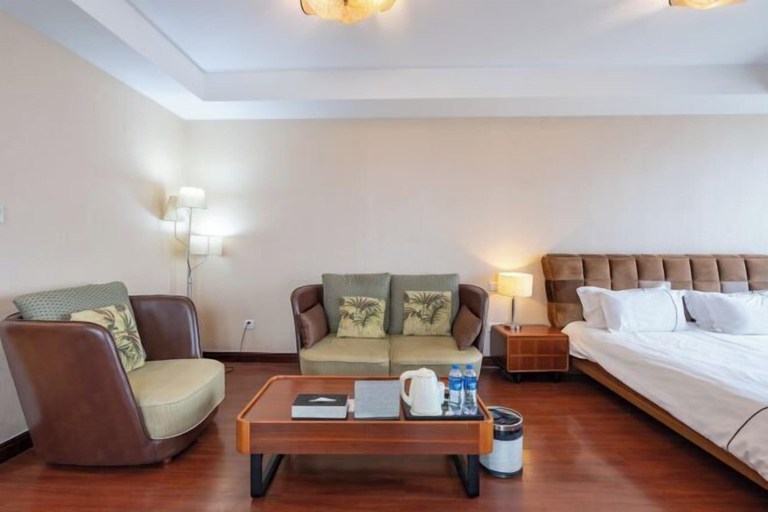 Bedroom 3, Bedom Apartment (Hengdian Nanjiang No. 1 Branch), Jinhua