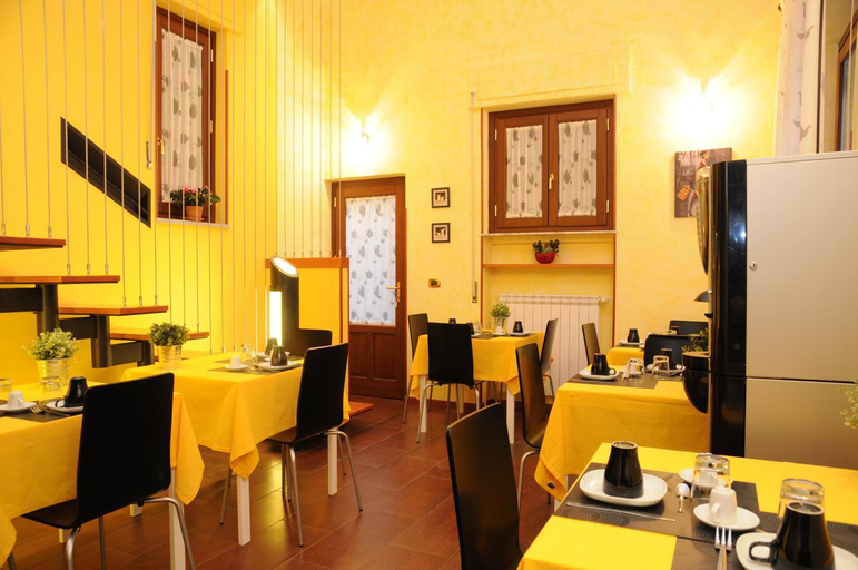 Food & Drinks 5, Affittacamere Conte Di Cavour, Syracuse