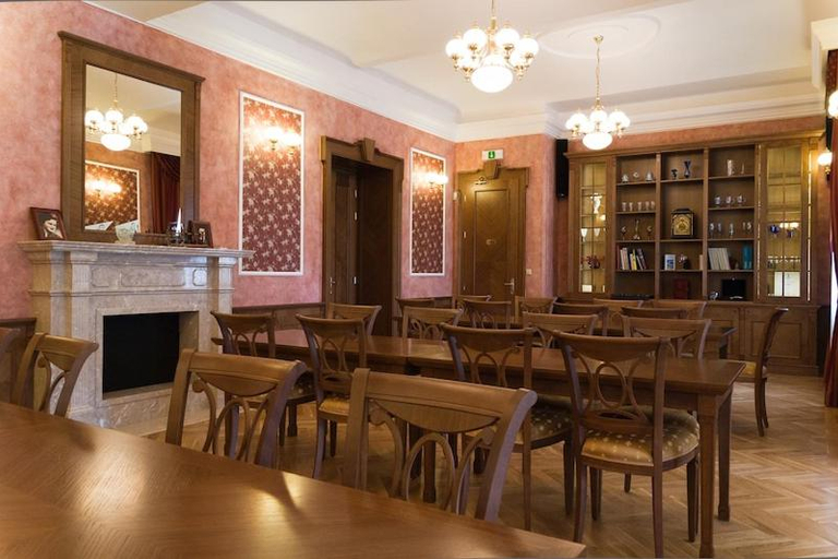 Food & Drinks 5, Hotel Zamek Berchtold, Praha - východ