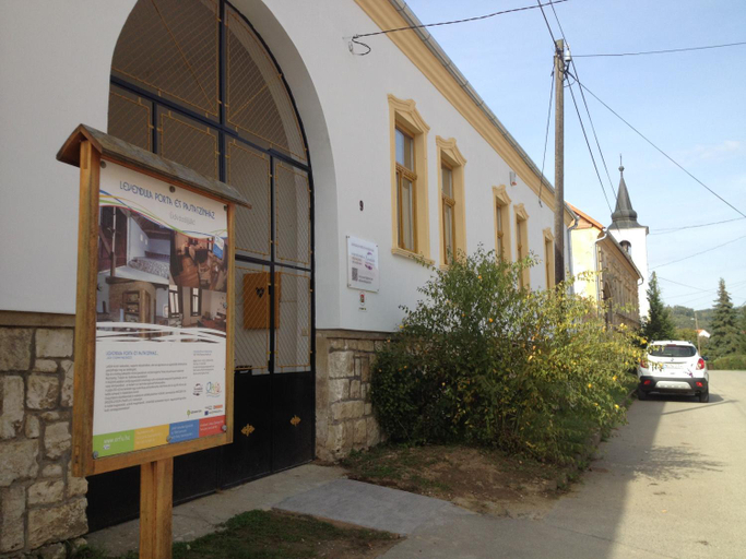 Others 4, Levendula Porta es Pajtaszinhaz, Pécs