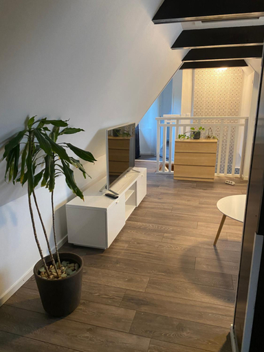 4, Bli Hel, Malmö