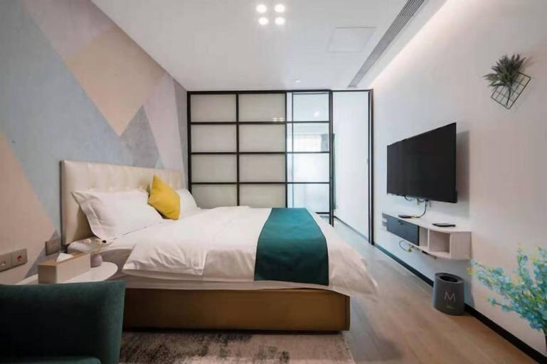 Bedroom 25