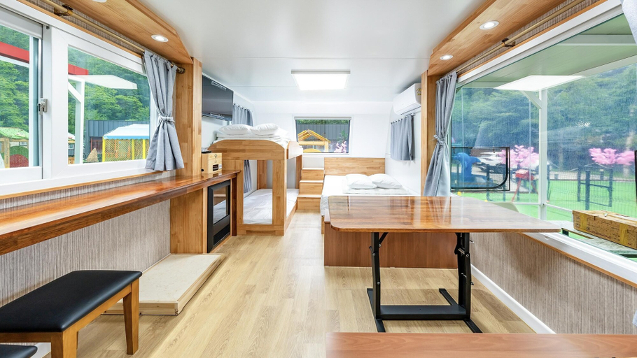 Food & Drinks, Pocheon Hanadulset pet Caravan, Cheorwon